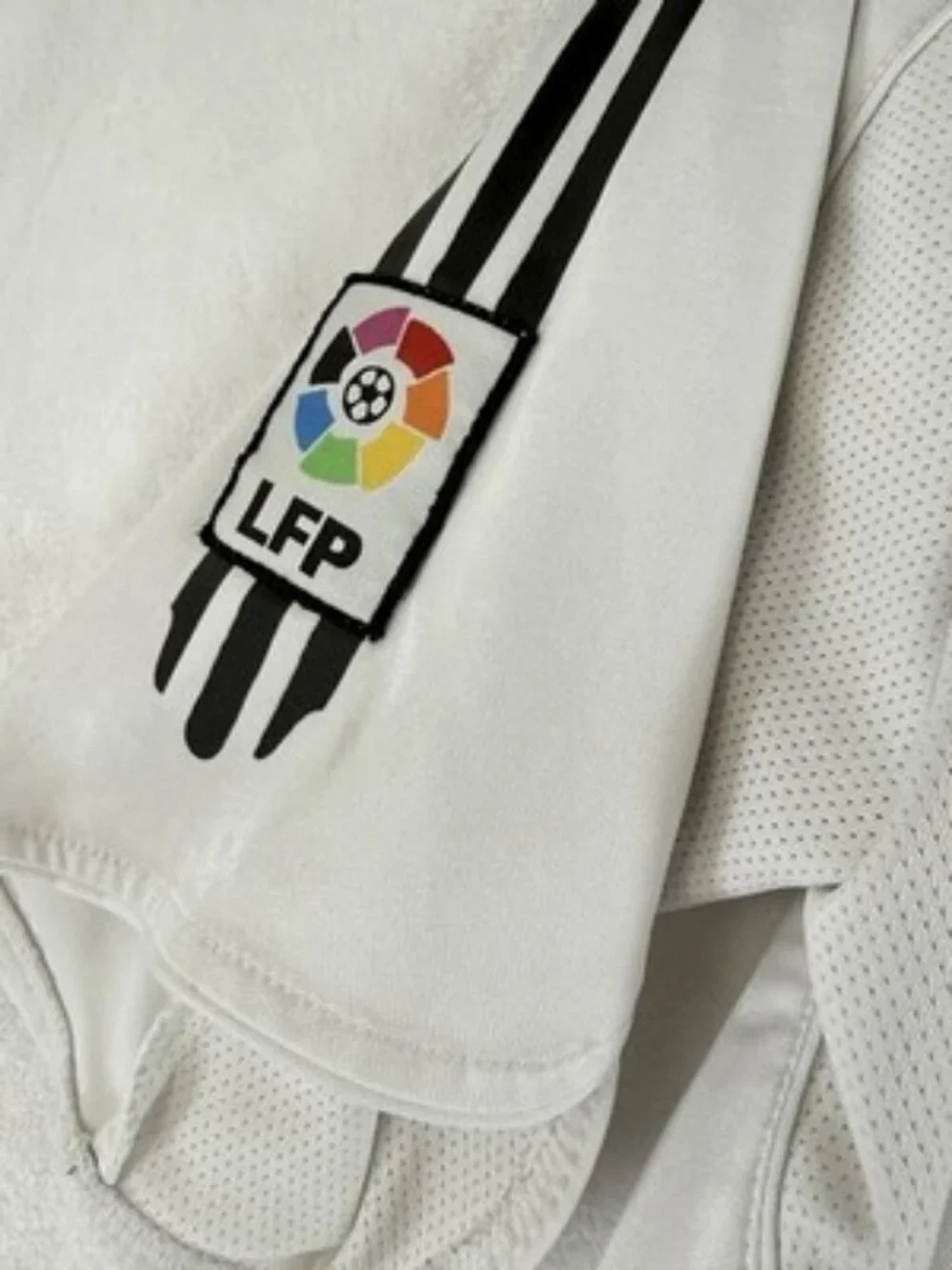 Real Madrid Football Jersey 2005 2006 Home White Soccer Mens Shirt